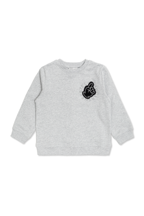 Sweatshirt with patch