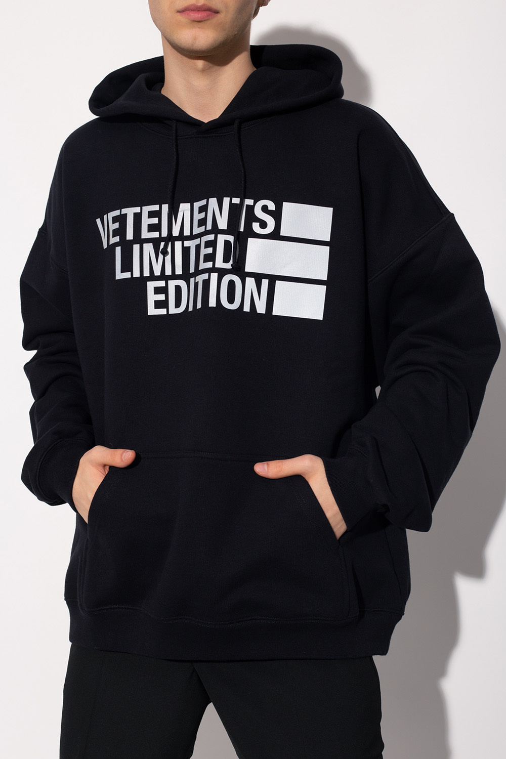 VETEMENTS Hoodie with logo