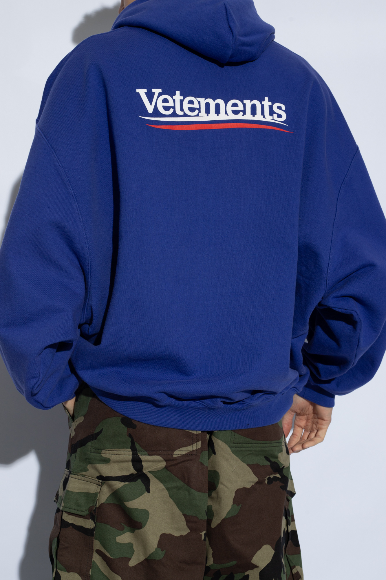 VETEMENTS Hoodie with logo