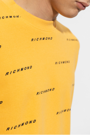 John Richmond this monochromatic puffer jacket is a padded piece from Francesco Ragazzis