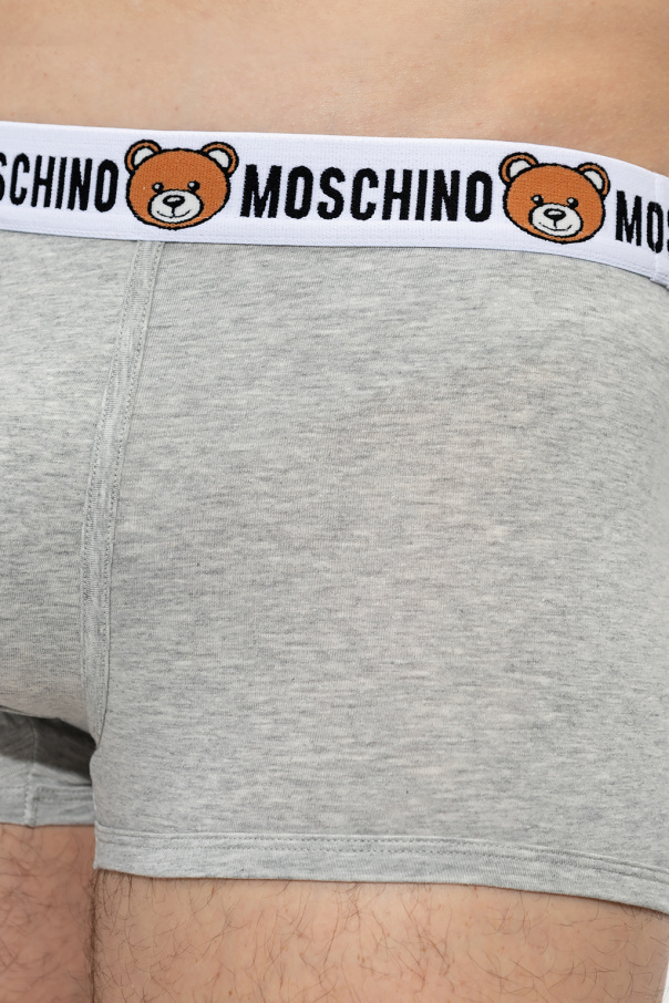 Moschino Discover our guide to exclusive gifts that will impress every demanding fashion lover