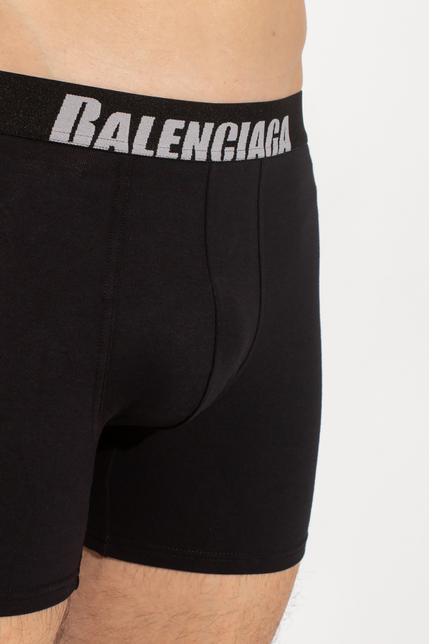 Balenciaga that combines music, art and fashion