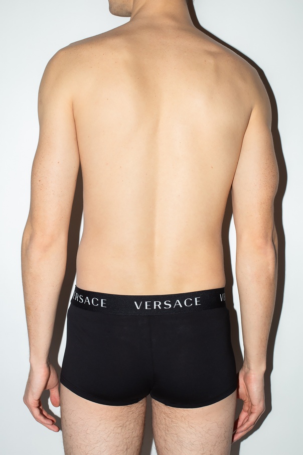 Versace See a unique collaboration with Lacoste which blurs the lines between fashion and sport