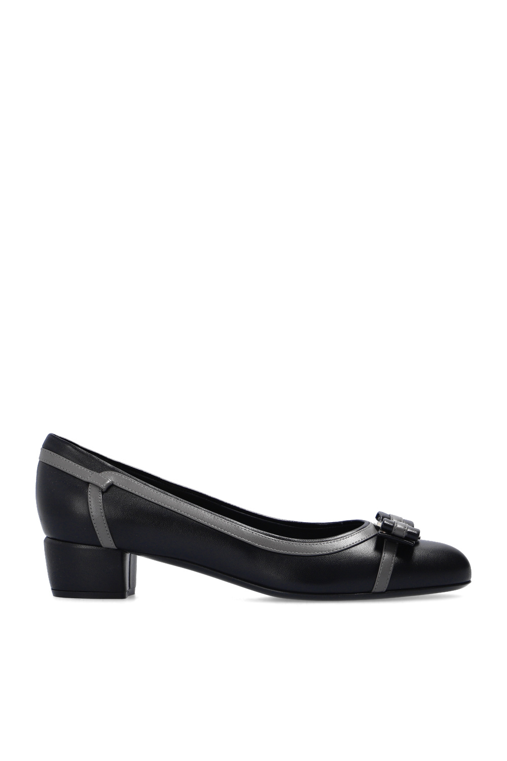 salvatore watches Ferragamo ‘Vara’ heeled pumps