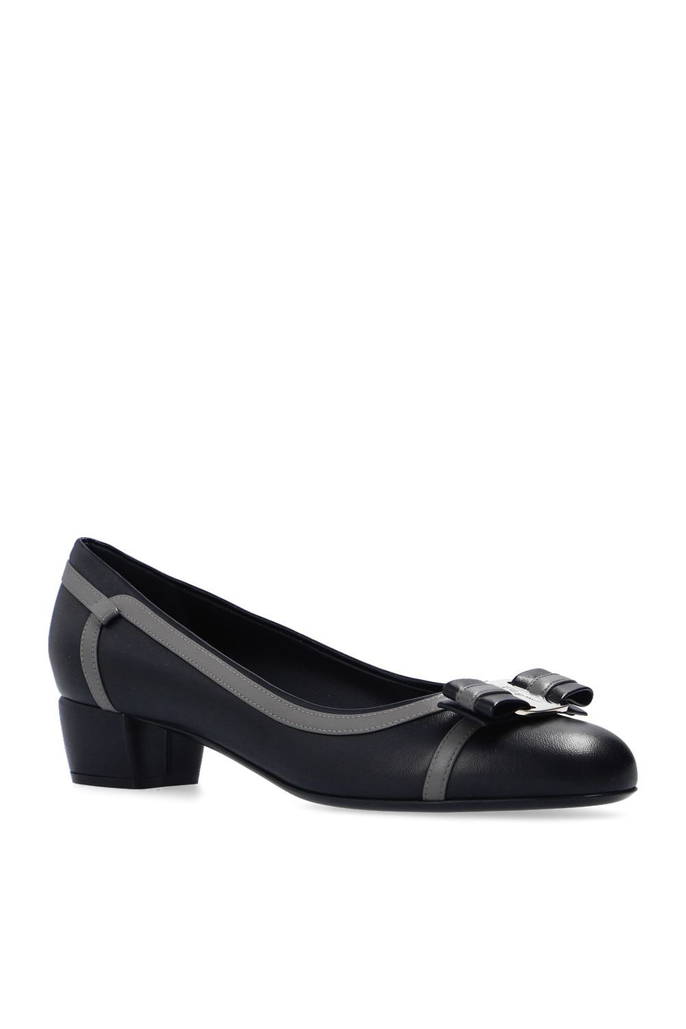 salvatore watches Ferragamo ‘Vara’ heeled pumps