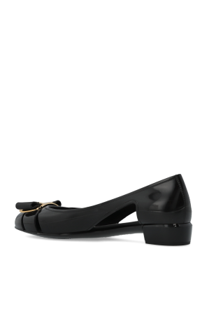 FERRAGAMO Bailarinas "Nara"