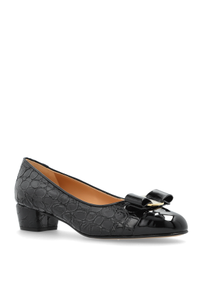 FERRAGAMO Absatzschuhe „Vara“