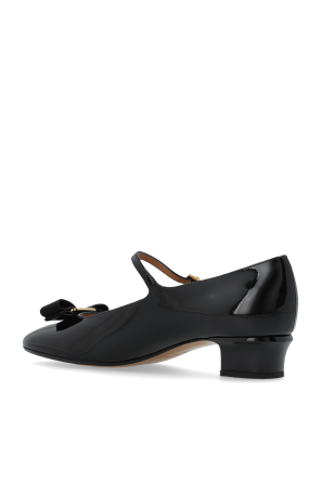 FERRAGAMO Absatzschuhe „Vally“