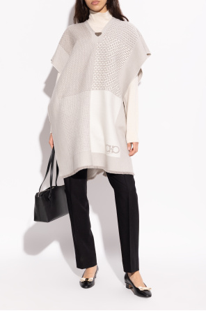 FERRAGAMO Zapatos de tacón "Vara"