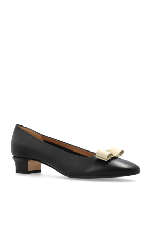 FERRAGAMO Zapatos de tacón "Vara"