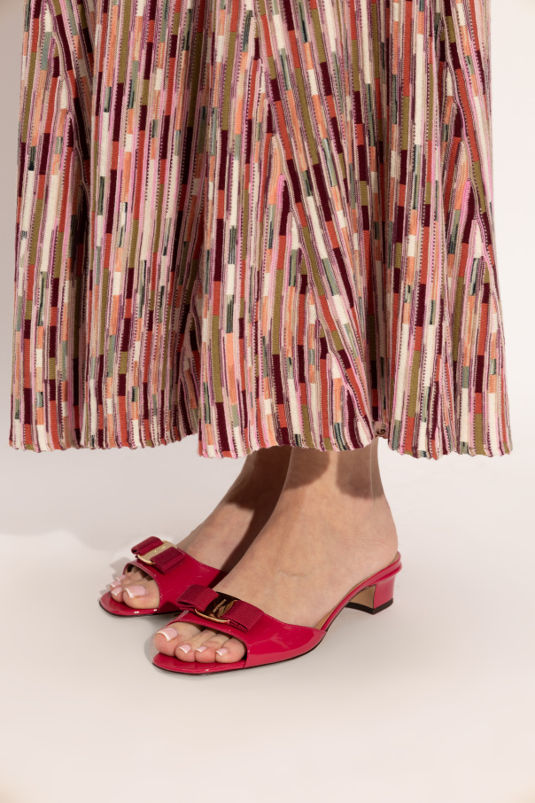 FERRAGAMO Sandalias de tacón "Vanilla"