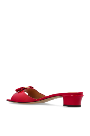 FERRAGAMO Sandalias de tacón "Vanilla"