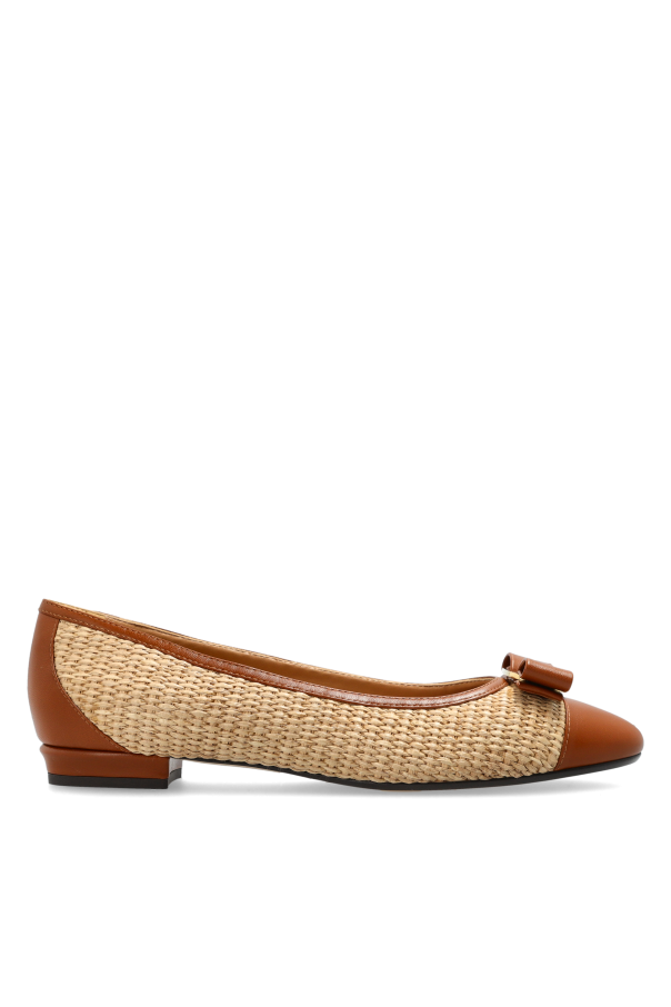 ‘Varina’ ballerinas od FERRAGAMO
