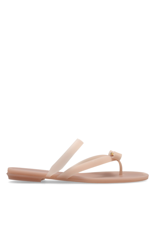 Rubber flip-flops 