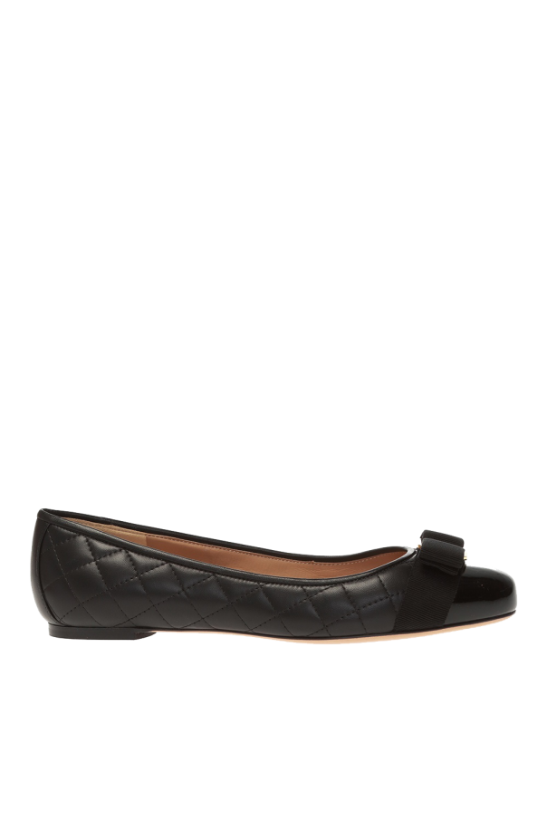 FERRAGAMO Skórzane buty na obcasie