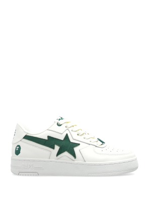 Sports shoes