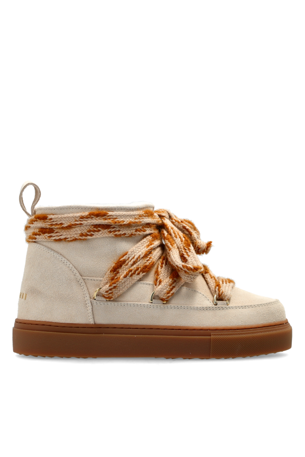 ‘Suede Knot’ snow boots od Inuikii