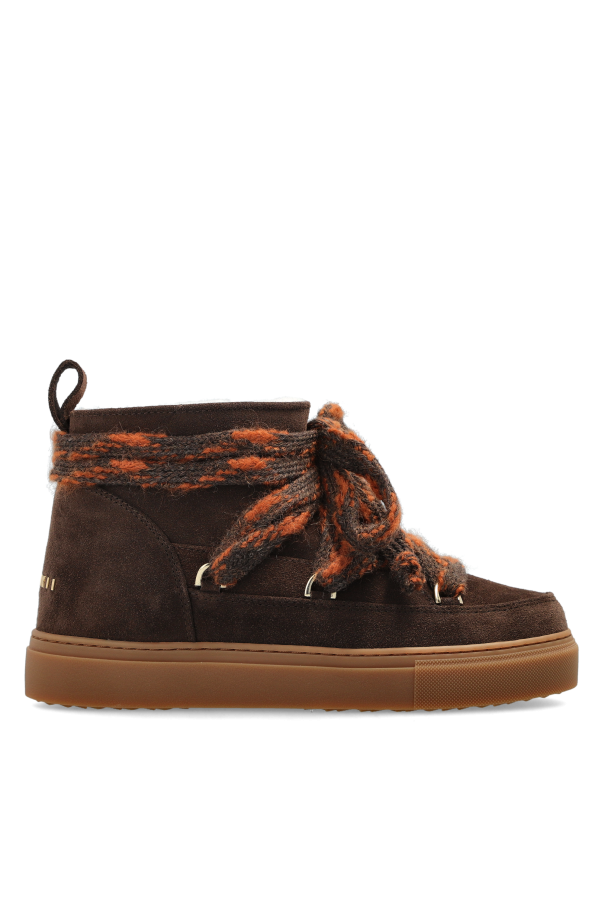 ‘Suede Knot’ snow boots od Inuikii