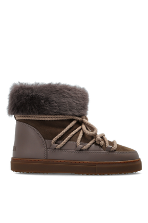 ‘Classic High’ snow boots