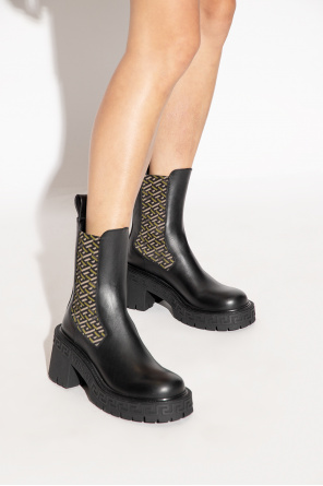 Heeled chelsea boots od Versace