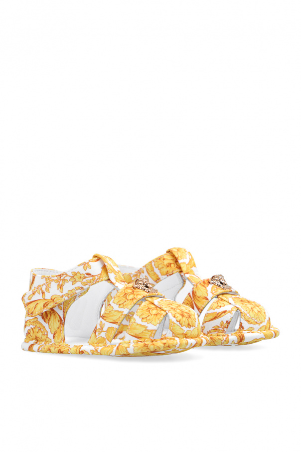 Versace Kids Infant shoes with baroque motif