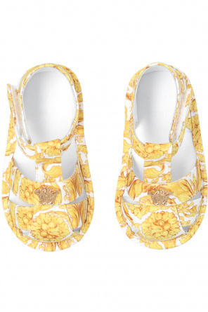 Versace Kids Infant shoes with baroque motif