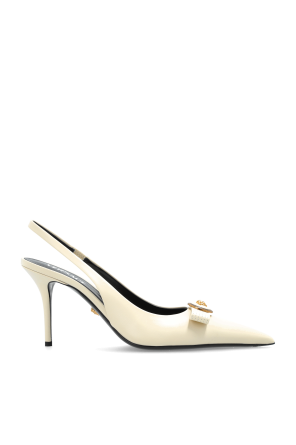 Sapatos de salto alto 