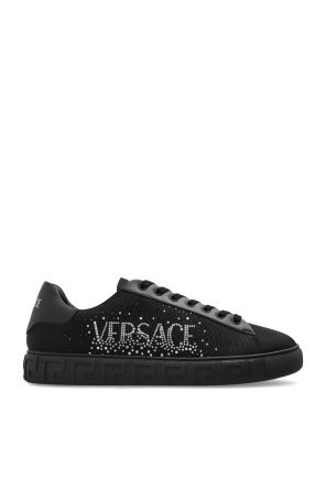 Sneakers with shimmering applications