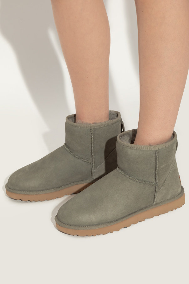 UGG Snow boots `W CLASSIC MINI II`