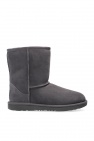 x UGG shearling slippers