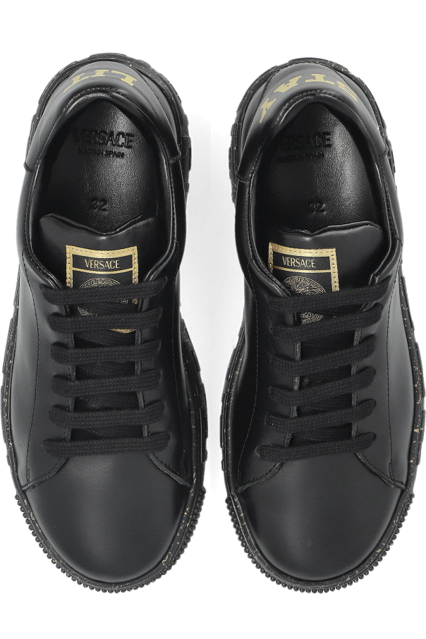 Versace Kids Tênis esportivos com logo