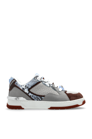 Buty sportowe z logo