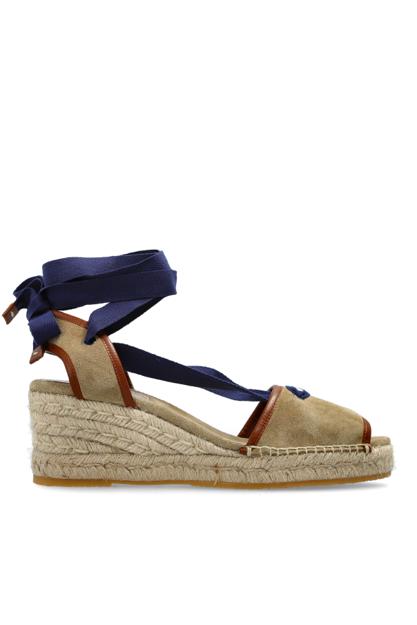 ‘Lola’ wedge sandals od Versace