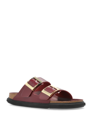Birkenstock ‘Arizona Droplet Buckle’ slides