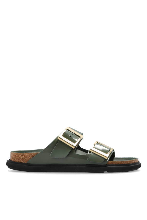 ‘Arizona Droplet Buckle Cupsole’ slides od Birkenstock