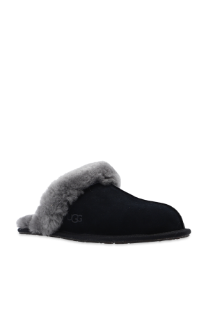 UGG Kapcie ‘Scuffette II’