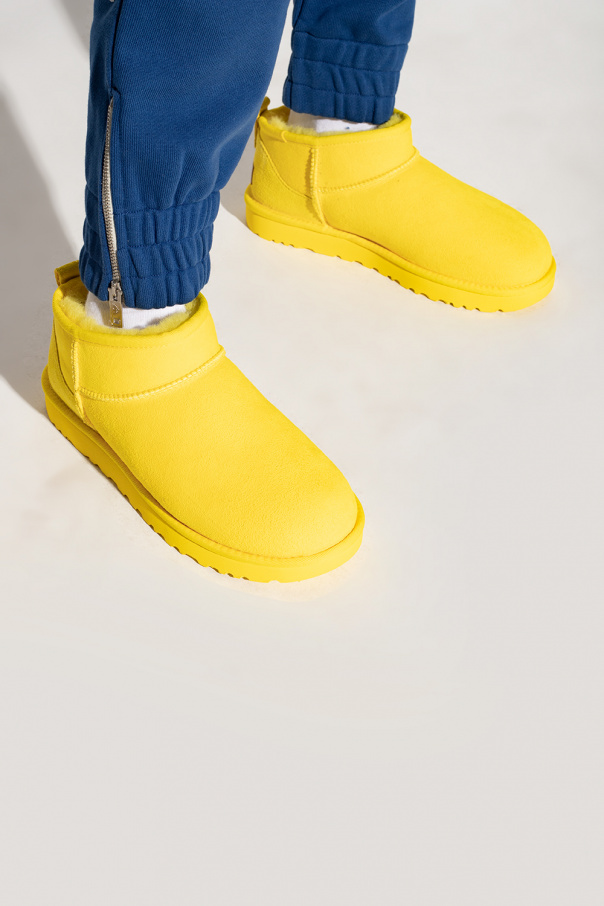 UGG ‘Classic Ultra Mini’ snow boots