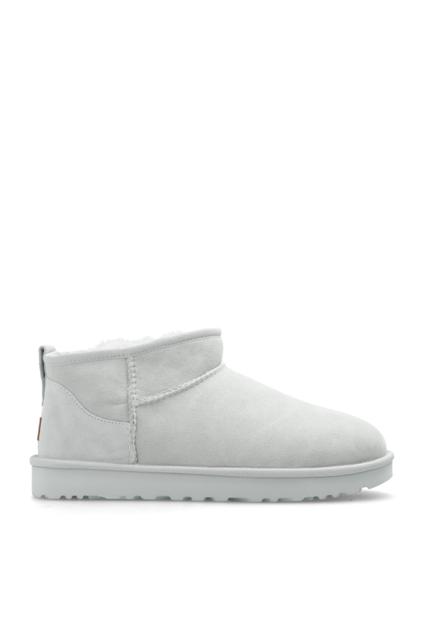 ‘Classic Ultra Mini’ snow boots od UGG