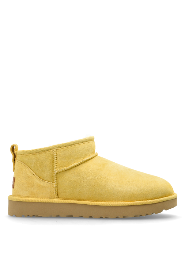 ‘CLASSIC ULTRA MINI’ snow boots od UGG