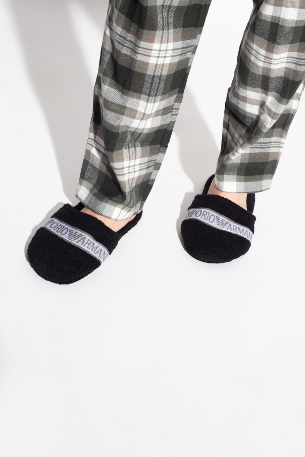 Emporio Armani Logo-embroidered slippers