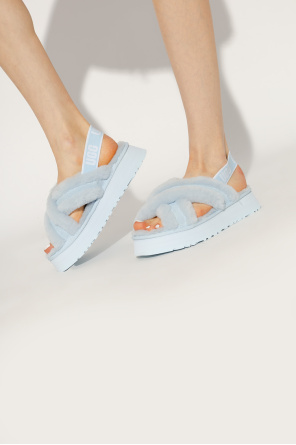 ‘disco cross’ sandals od UGG