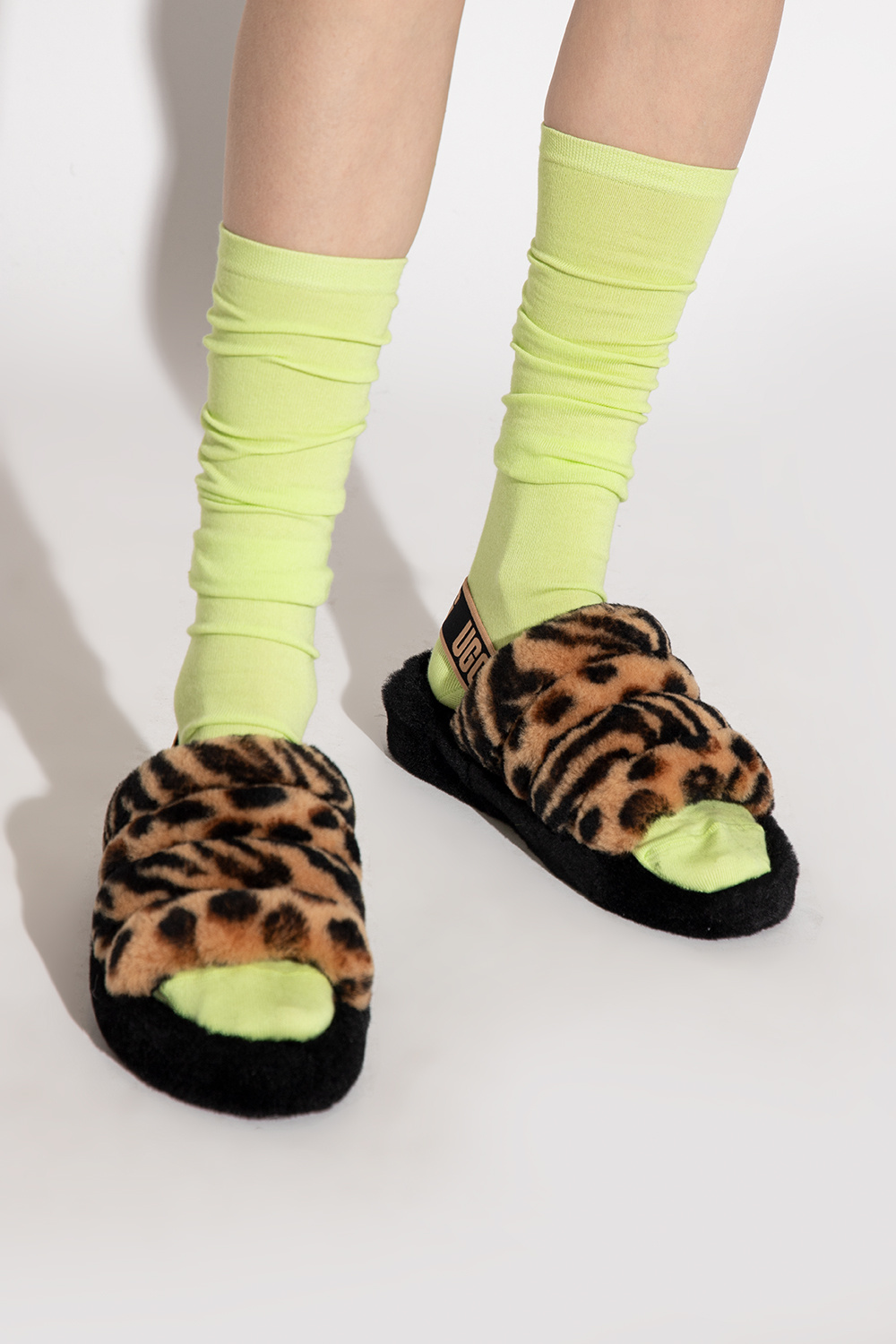 ugg SNEAKER ‘Fluff Yeah’ fluffy sandals
