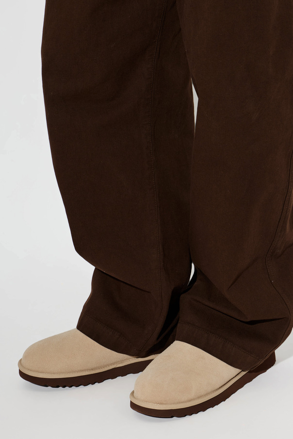 UGG ‘Classic’ slides