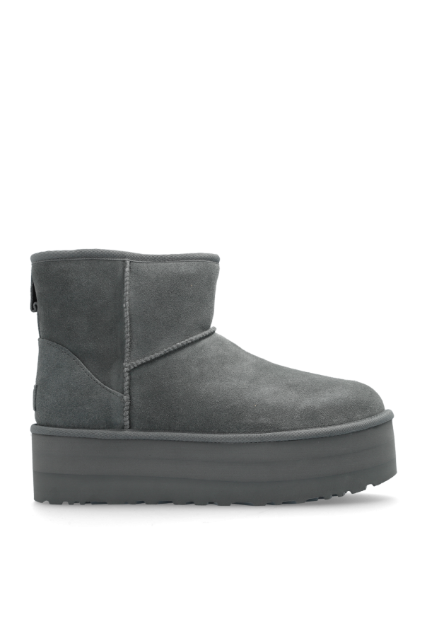 ‘Classic Mini’ platform snow boots od UGG