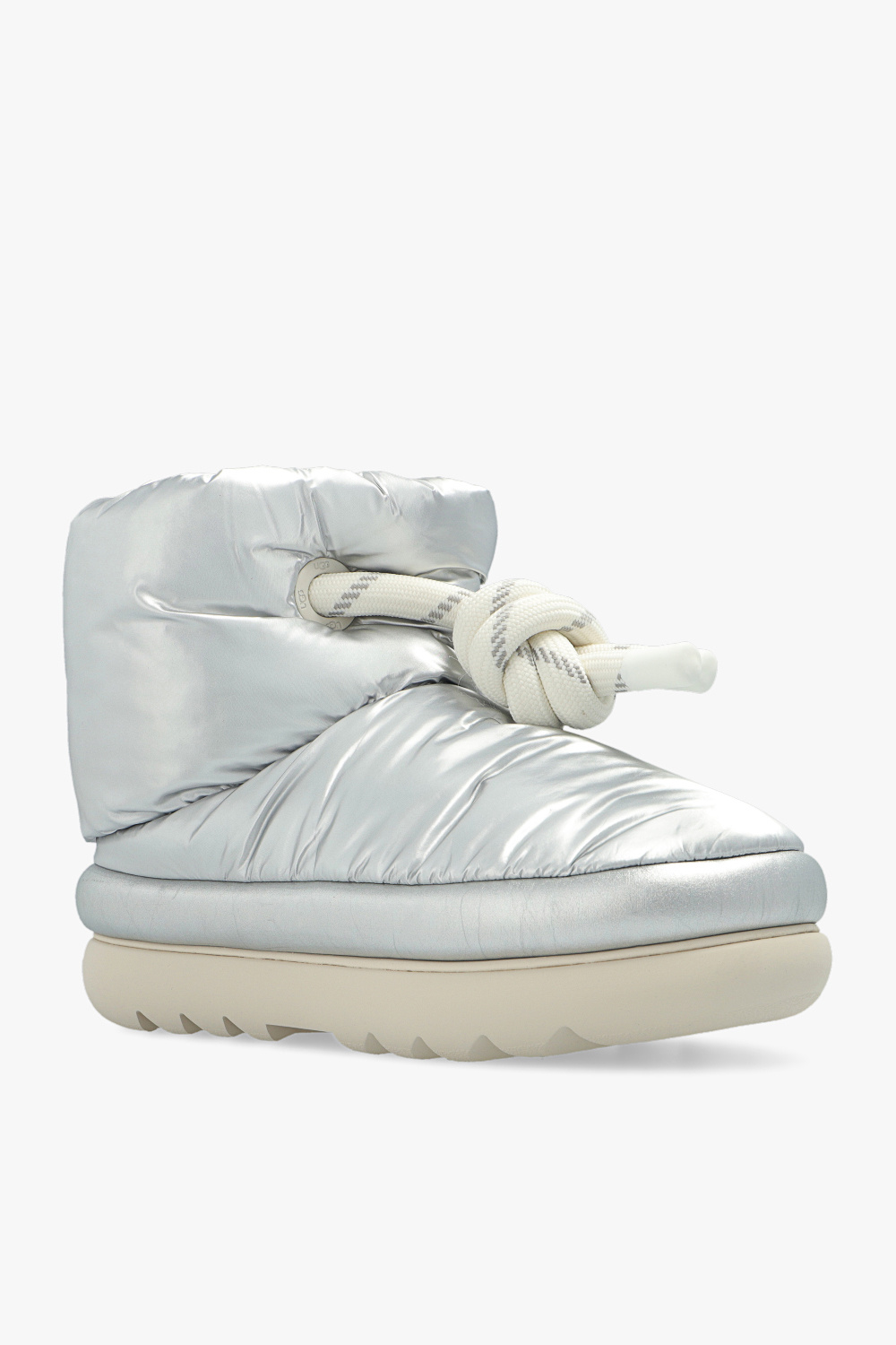 UGG ‘Classic Maxi’ snow boots
