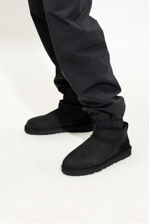 ‘classic ultra mini’ snow boots od UGG