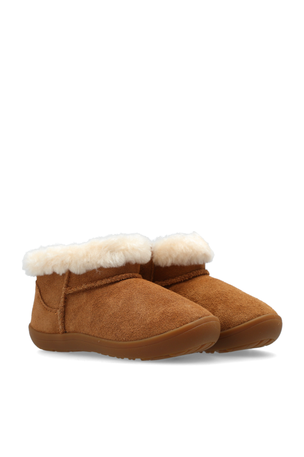 ugg zippyboot Kids Les vêtements et accessoires ugg zippyboot taillent normalement