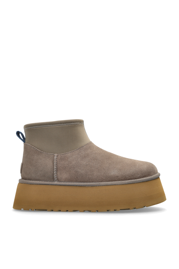 Platform snow boots 'Classic Mini Dipper' od UGG
