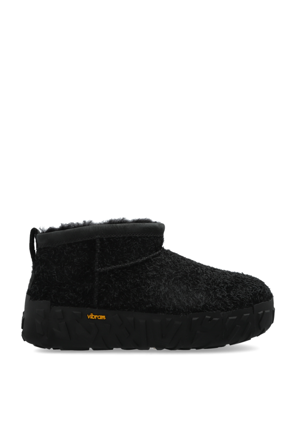 ‘Classic Ultra Mini Wrap Tech’ snow boots od UGG