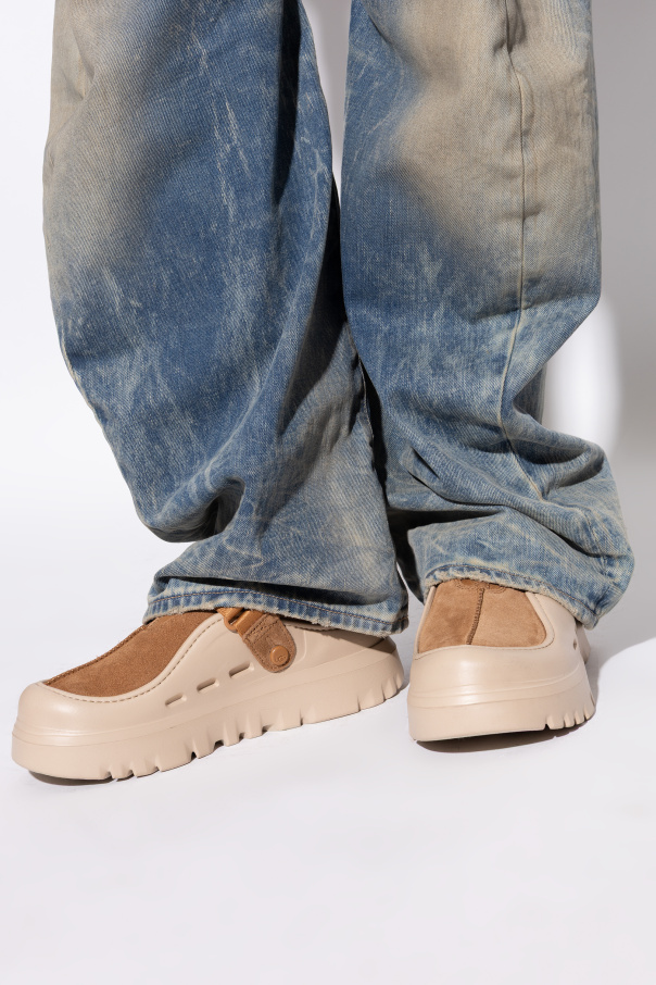 UGG "M PEAKMOD LOWCUT" shoes